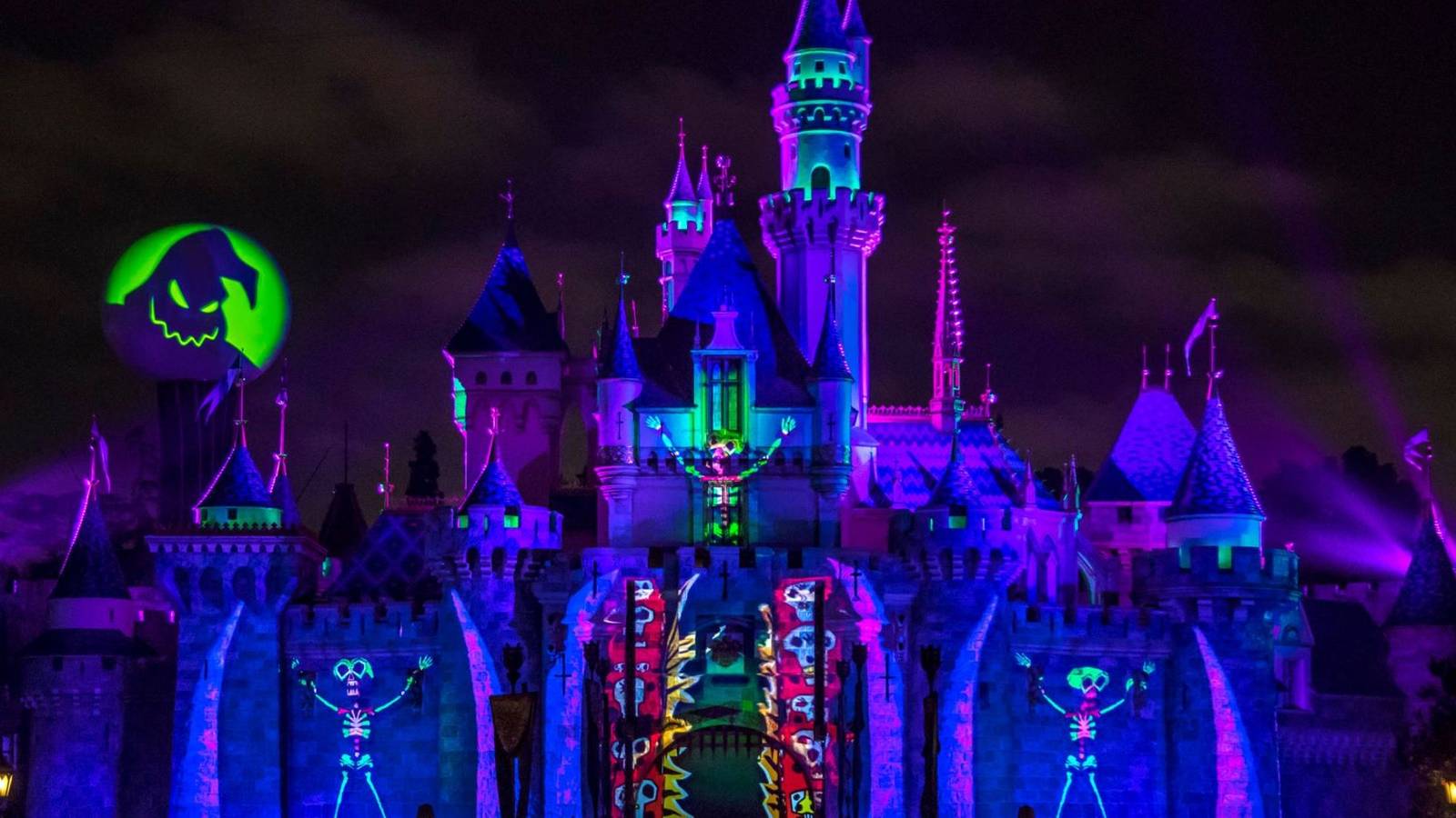 picture: photo of halloween screams at disneyland.
