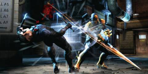 Nightwing fighting Deathstroke in Injustice: Gods Among Us