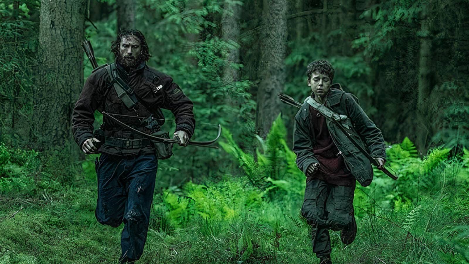 Jamie and Spike running in 28 Years Later