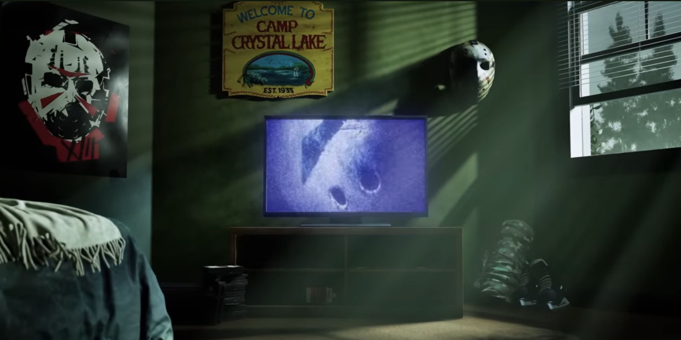 picture: scene from video announcement of jason at 2025's halloween horror nights.