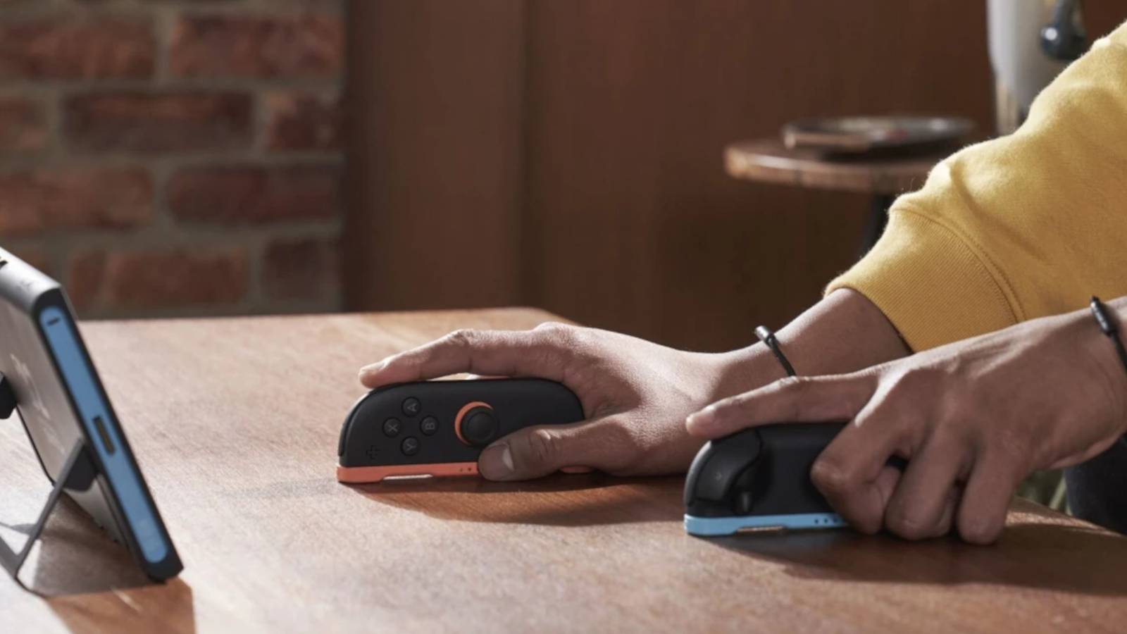 Nintendo Switch - using mouse controls with the Joy-Con 2-1