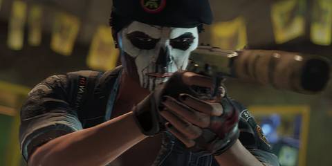 Caveira aiming a pistol