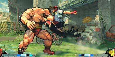 Sakura using a focus attack on Zangief