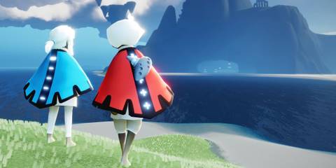 Two players in Sky Children Of The Light