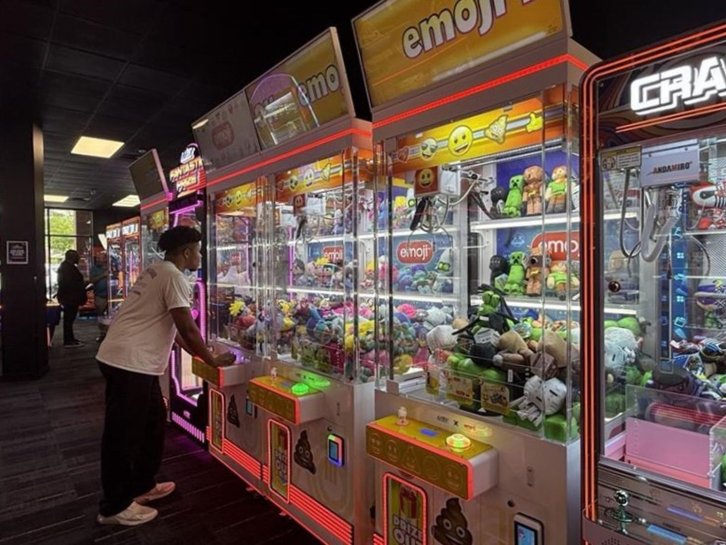 chuck-e-cheese-chucks-arcade-buford-georgia.jpg