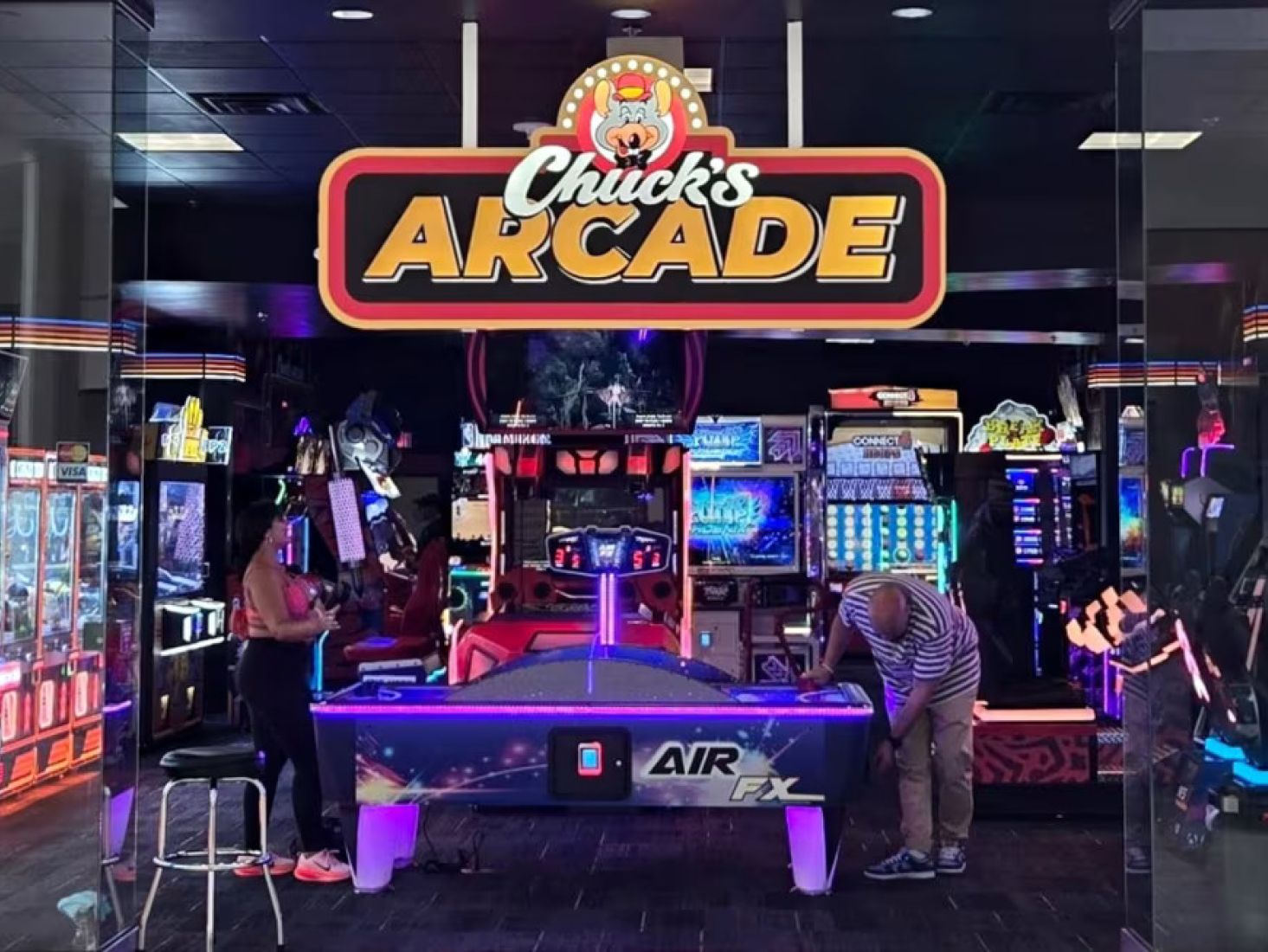 chuck e cheese chucks arcade nashua new hampshire