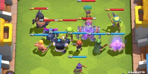 Clash Royale - Merge Tactics Battle