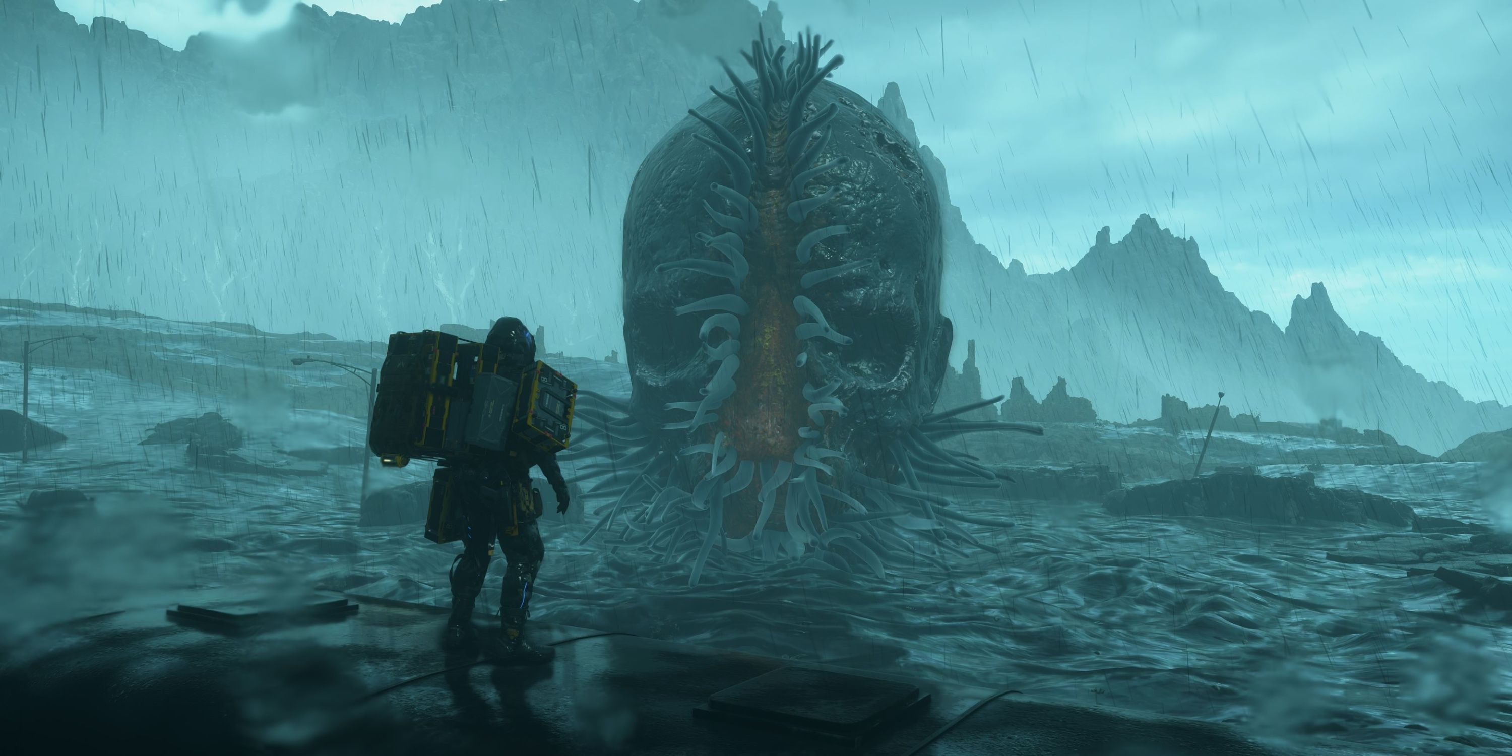 Giant Head BT