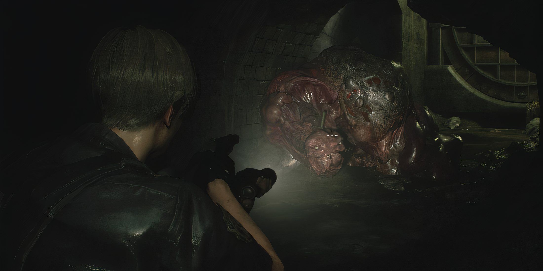 Leon shooting in Resident Evil 2 (PS4)