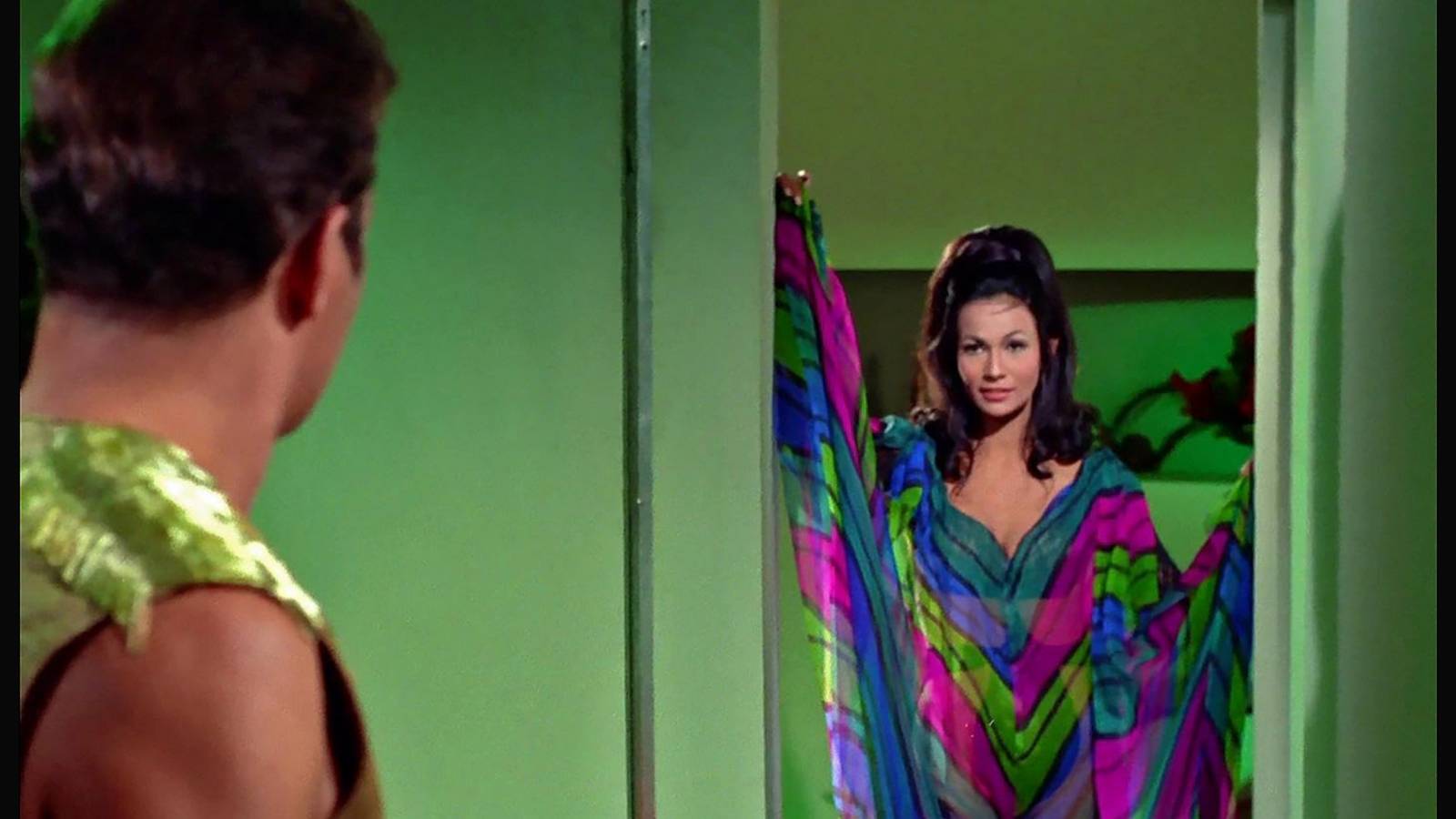 marlena Mirror Mirror (1967)