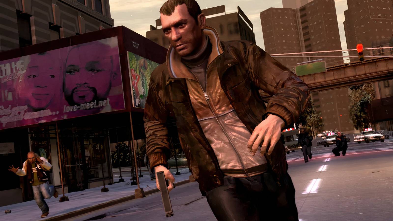 Nico running in Grand Theft Auto 4 (PS3)