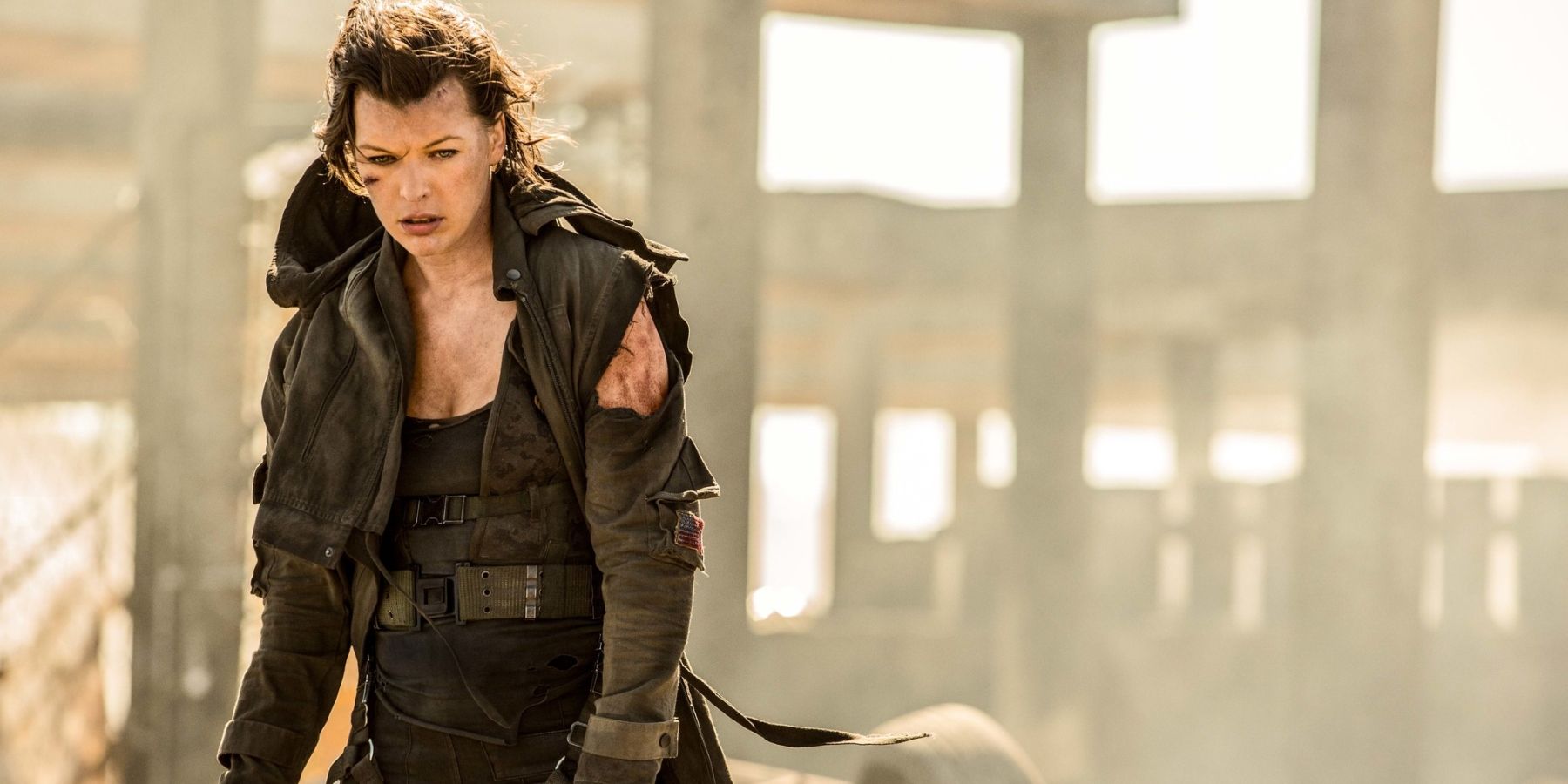 Alice (Milla Jovovich) in Resident Evil