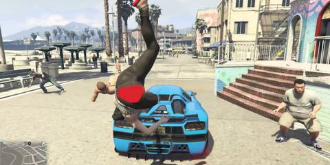 Running over people in Grand Theft Auto 5 (2)