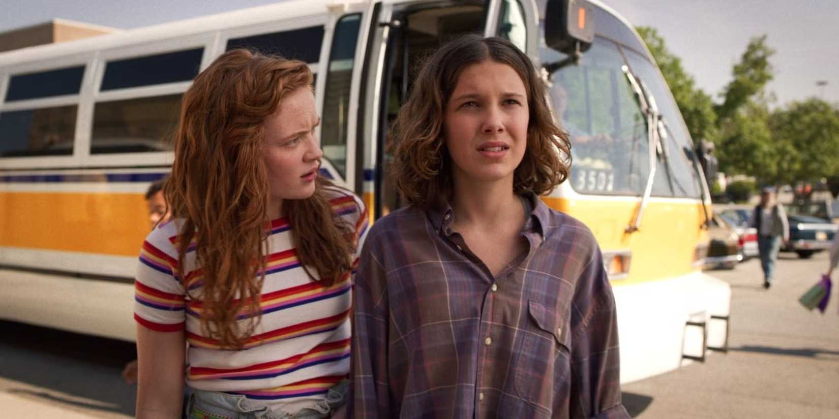 Max (Sadie Sink) and Eleven (Millie Bobby Brown) in Stranger Things