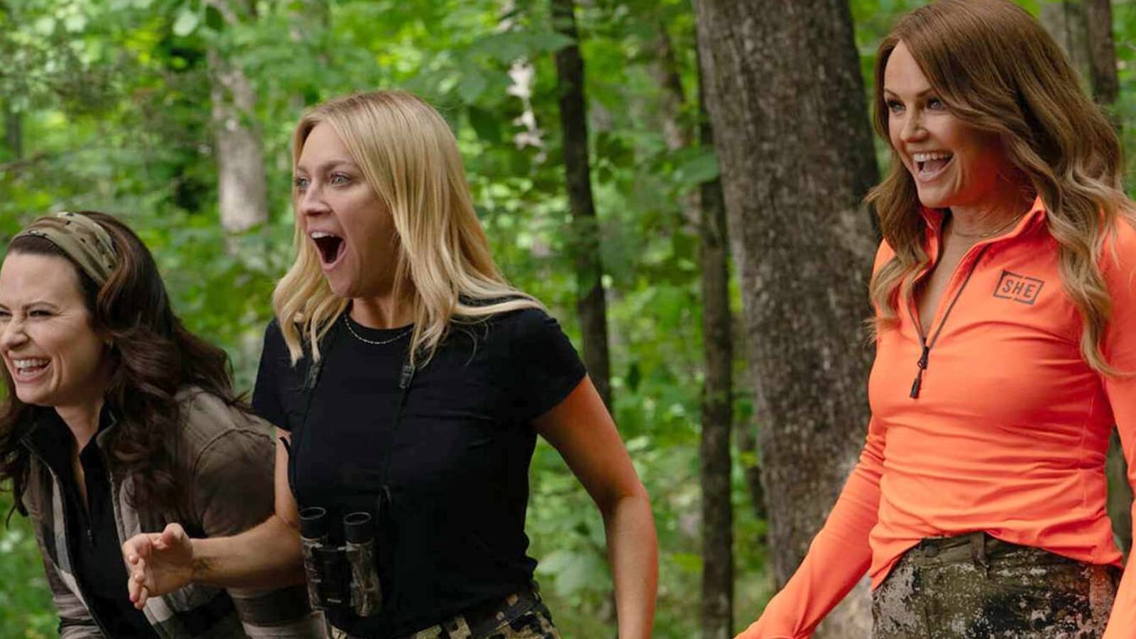 Katie Lowes, Brittany Snow and Malin Ackerman in The Hunting Wives