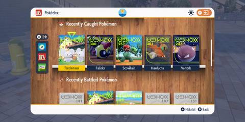 The Pokedex in Pokemon Violet (Switch 2)
