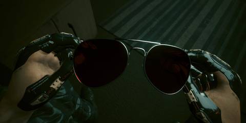 V wears Johnny's sunglasses