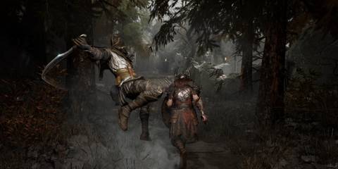 Attacking an enemy in Mistfall Hunter