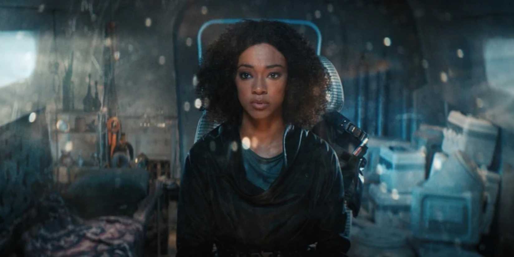 Burnham's_ship,_interior_2