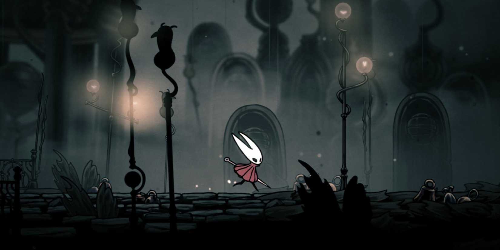 Exploring a town in Hollow Knight Silksong
