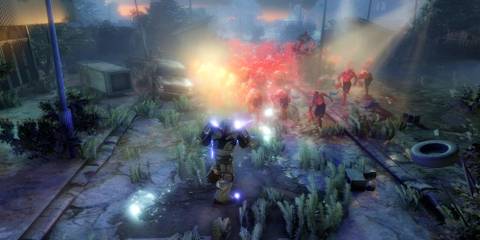 Fighting a horde of enemies in Alienation