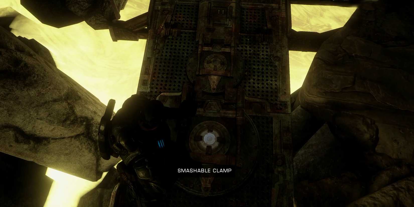 gears-of-war-reloaded-corpser-smashable-clamp