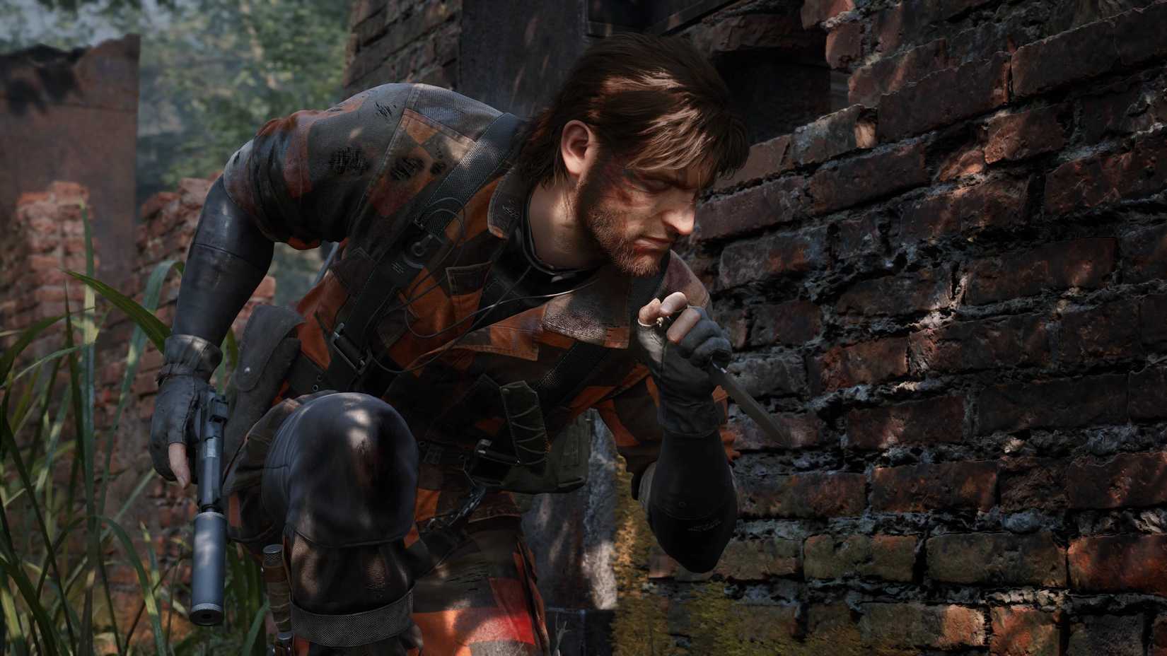 MGS Detla Snake hiding behind wall