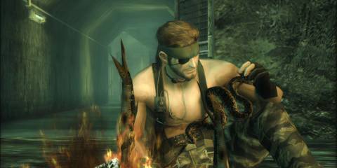 Naked Snake eating a snake in Metal Gear Solid 3 Snake Eater