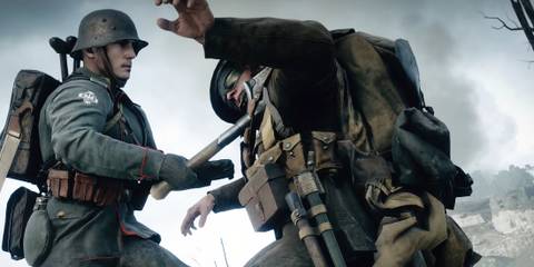 Soldier attacking another with a shovel