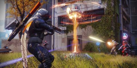 Shooting enemies in Destiny 2