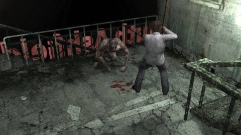 Attacking an enemy in Silent Hill 4 The Room