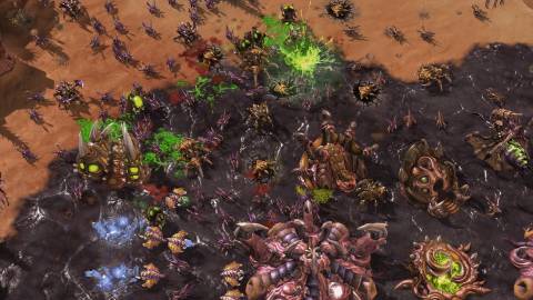 Controlling Zerg in StarCraft 2