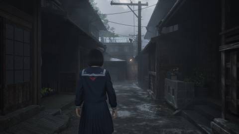 Exploring the town in Silent Hill f