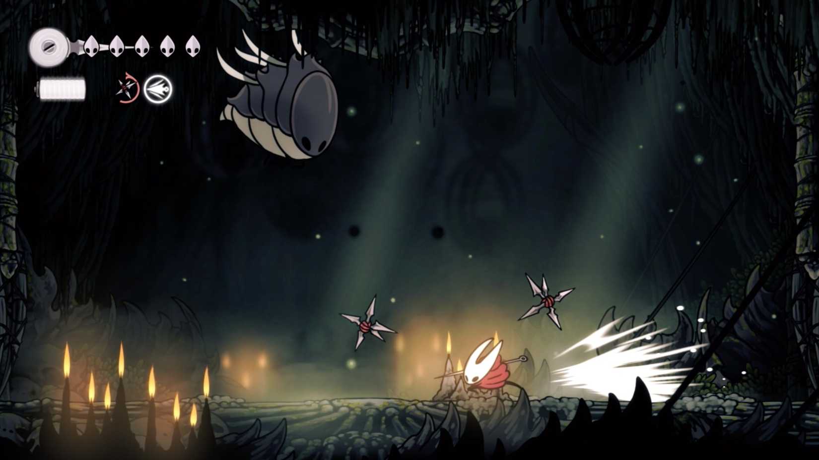 Hollow Knight Silksong is fighting with a barbarian beast