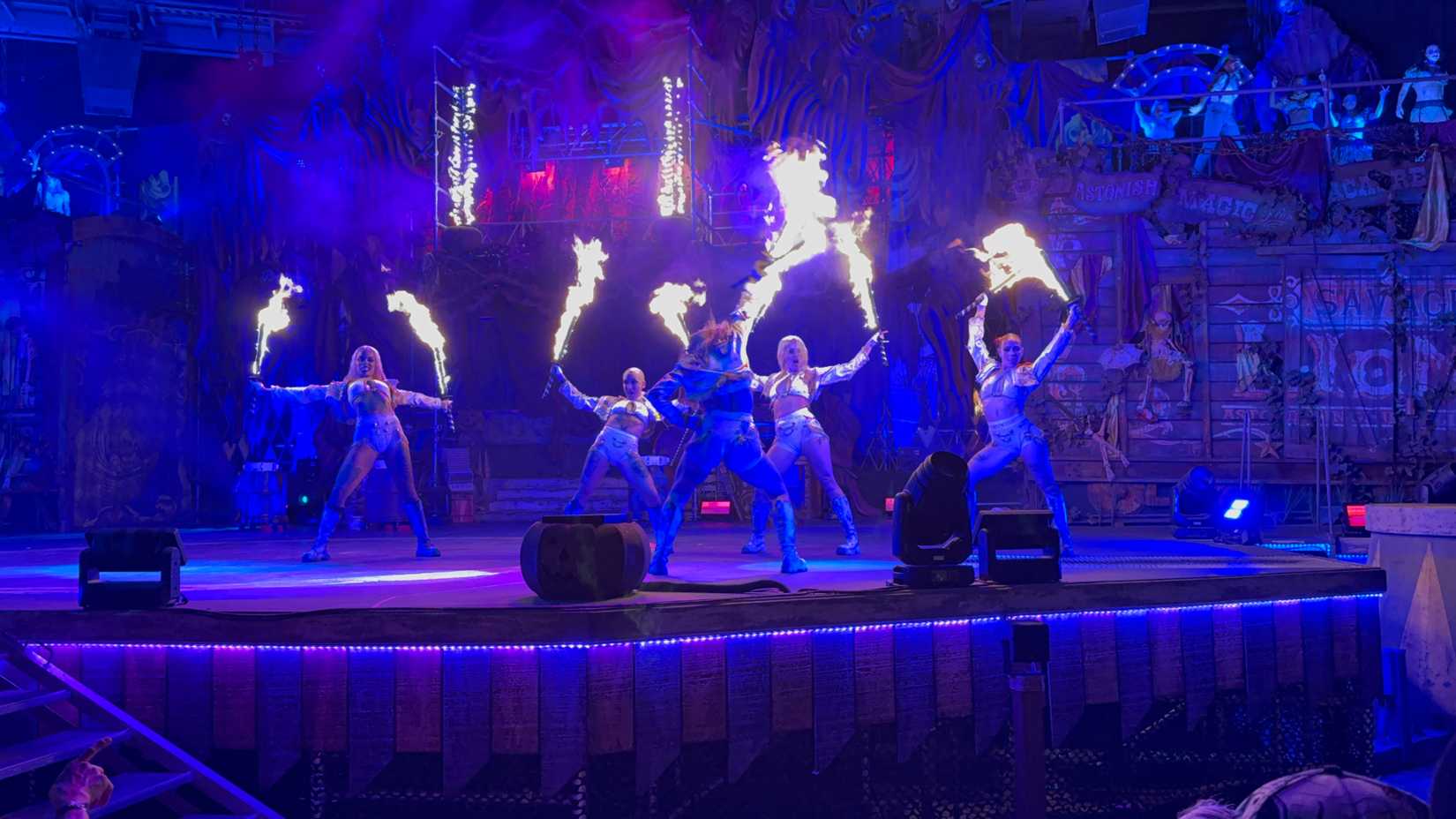 halloween horror nights 2025 - nightmare fuel show