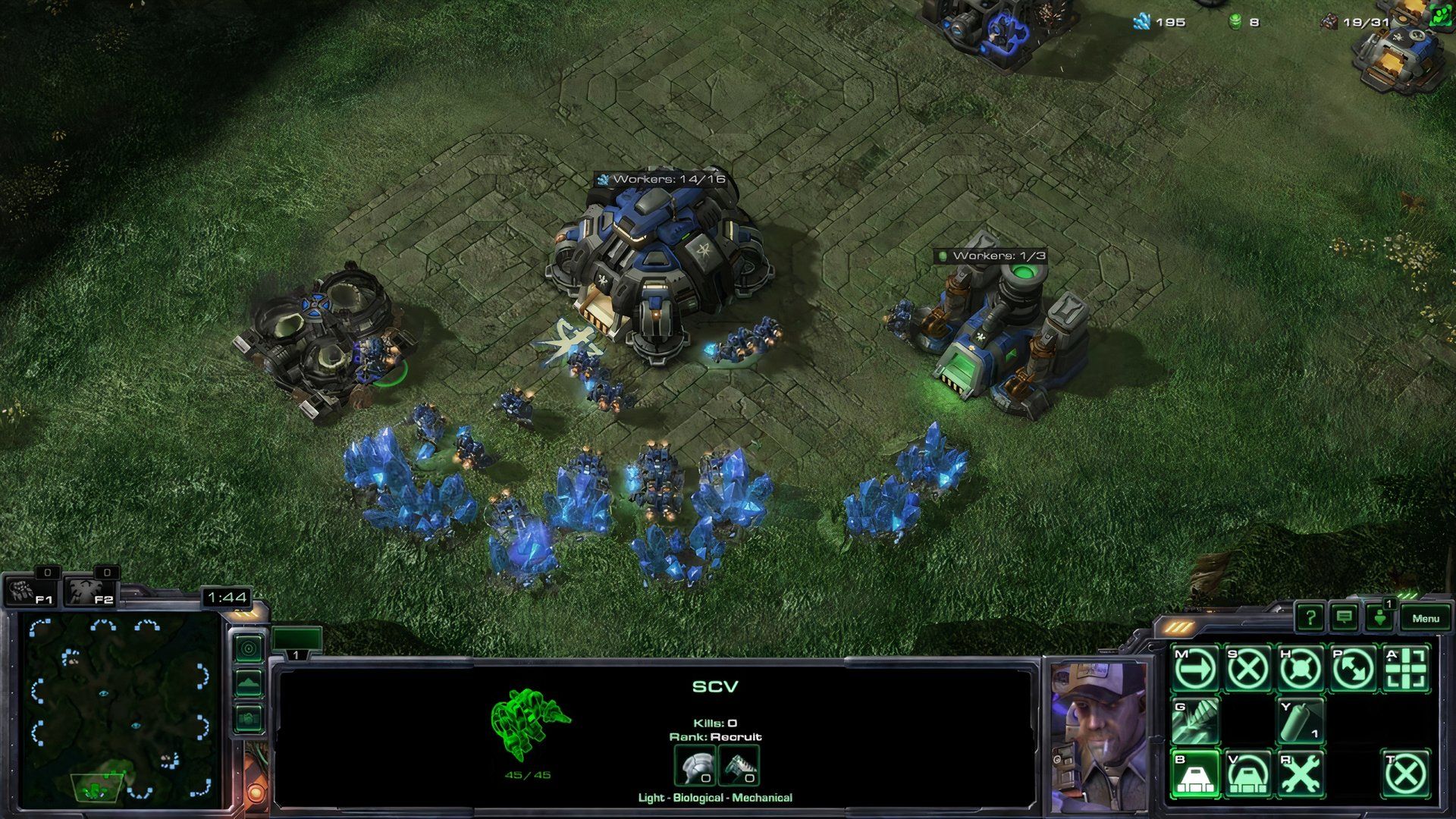 Playing as Terrans in StarCraft 2