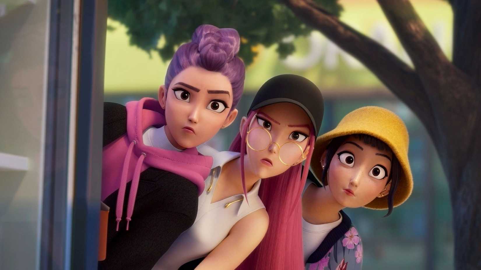 Rumi-Mira-and-zoey-peeding-around-a-building-in-kpop-damon-dlots