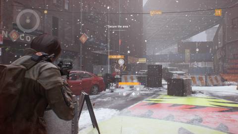 Shooting enemies in Tom Clancy's The Division