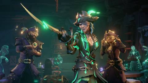 A ghostly pirate crew is ready for battle - Sea Of Thieves