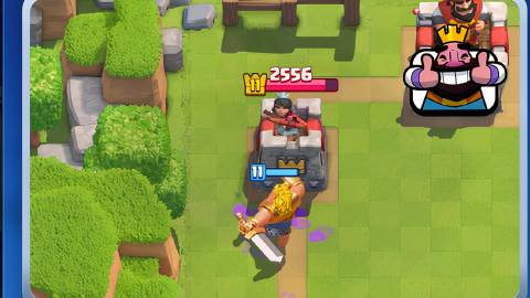 clash royale golden knight gameplay