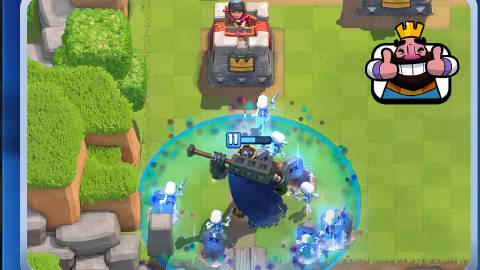 clash royale skeleton king gameplay