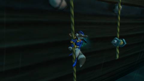 Climbing a rope in Sly Cooper