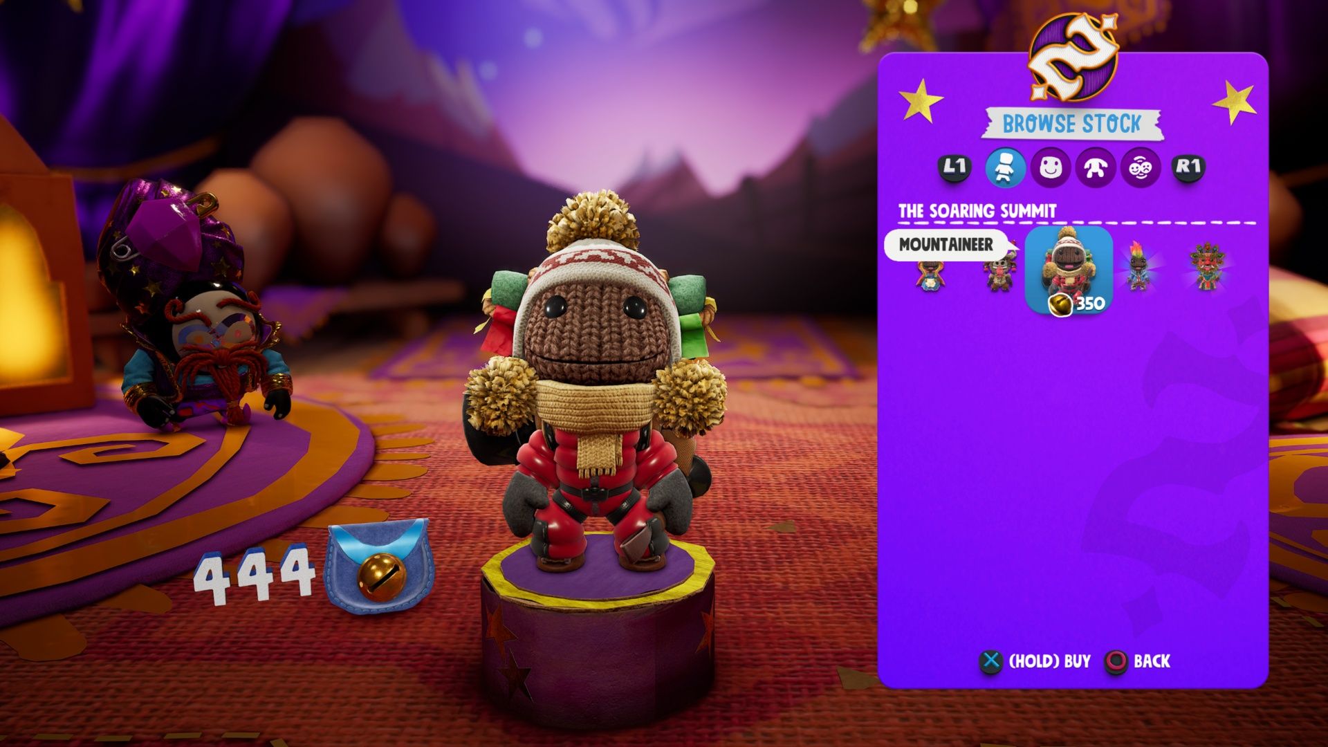 Dressing up in Sackboy A Big Adventure