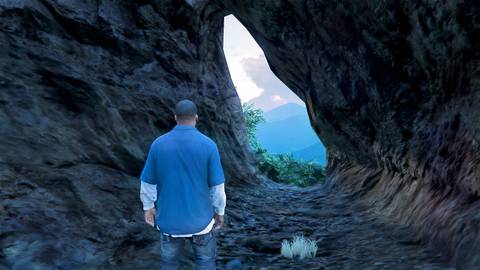 gta-v-franklin-in-cave