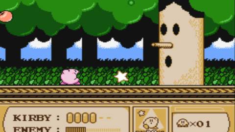 Kirby fighting Whispy Woods - Kirby's Adventure