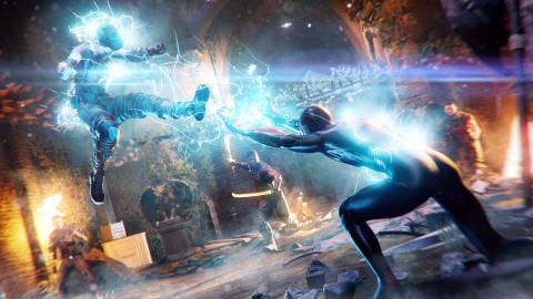 Miles uses his Venom Blast on a bunch of enemies - Marvel's Spider-Man 2