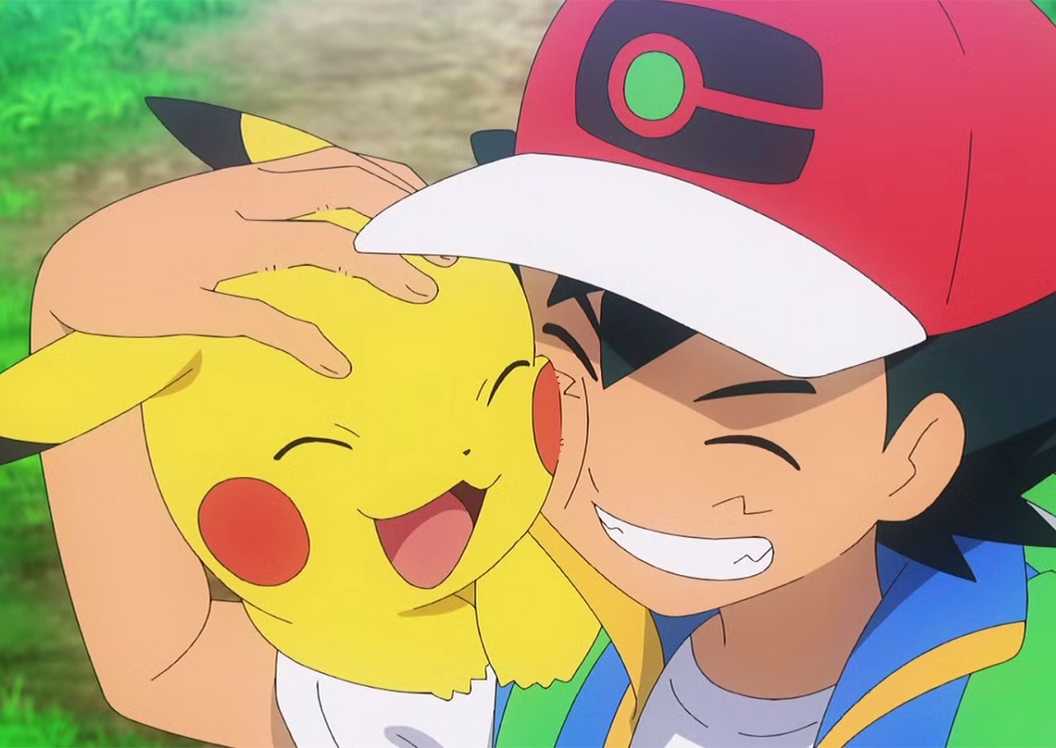 Ash dan Pikachu bersama Green