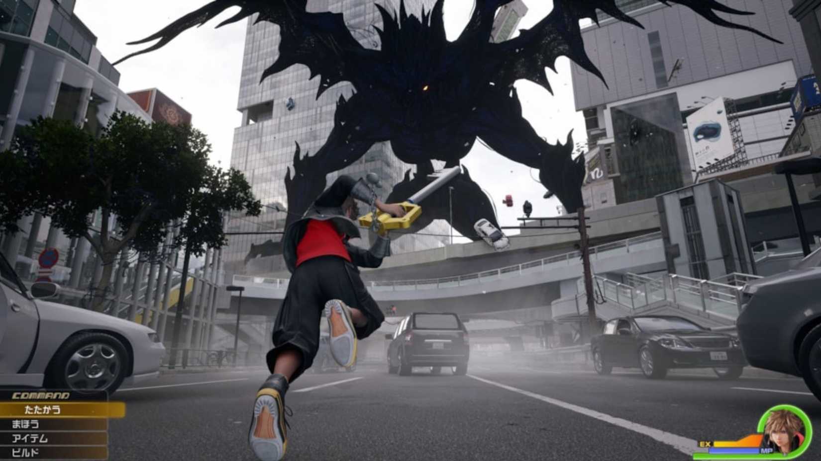 Sora runs to destroy the giant Darkside - Kingdom Hearts 4