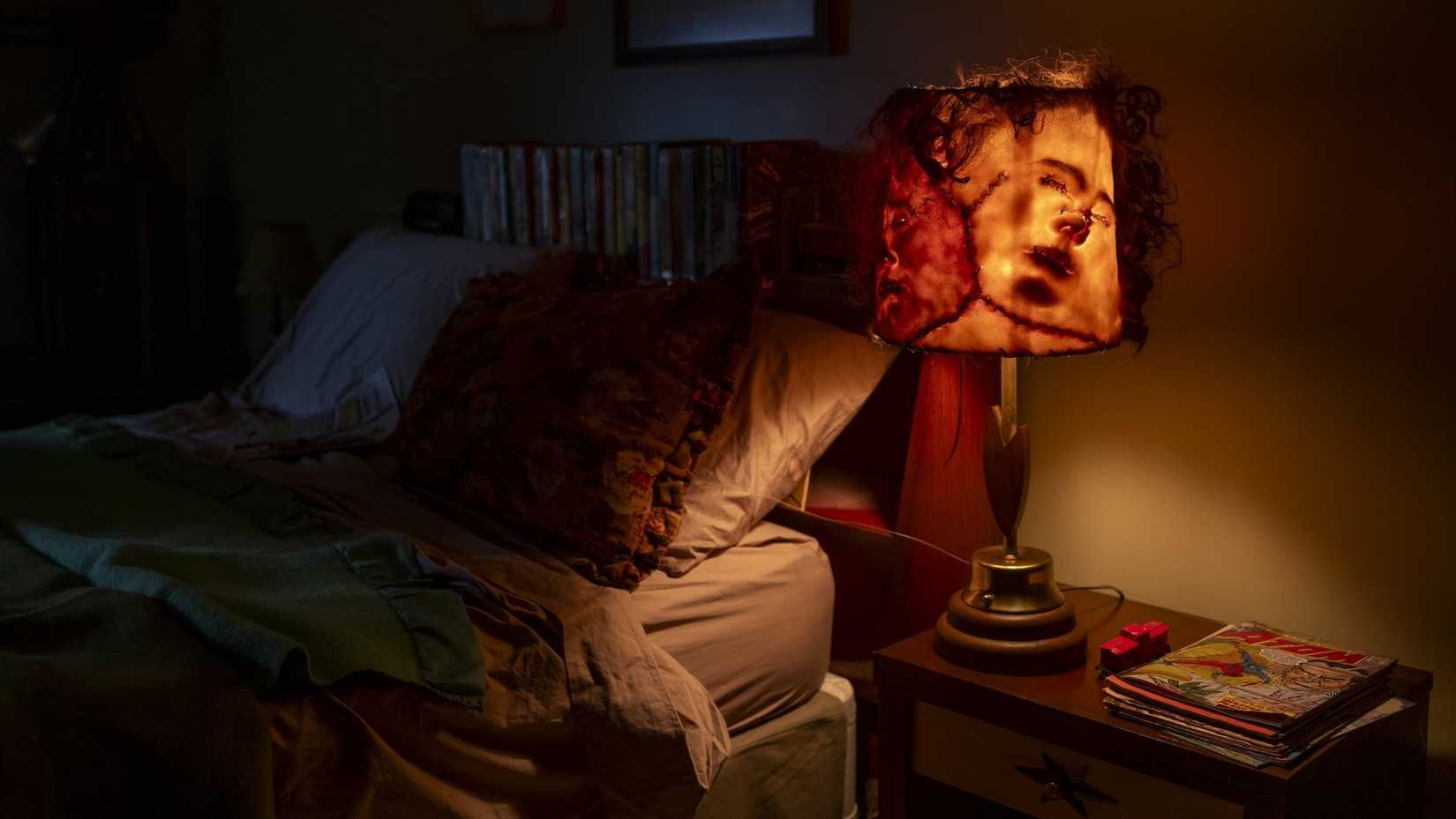 welcome-to-derry-pennywise-lampshade