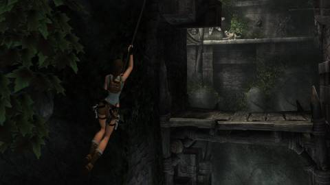 Tomb Raider Anniversary game lara croft swinging vein